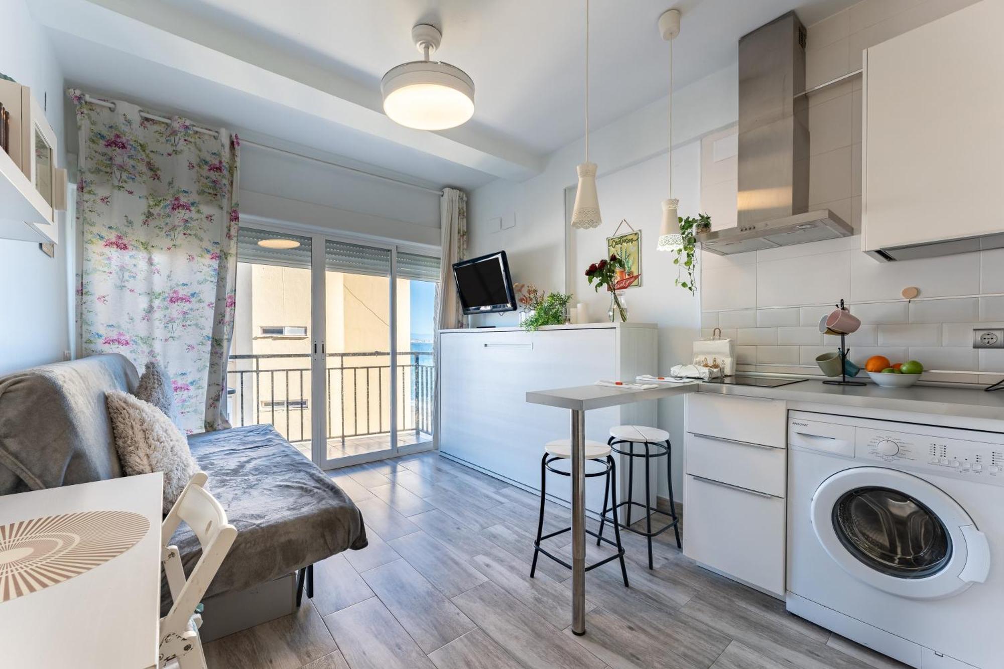 La Perla Apartment Фуeнхирола Екстериор снимка